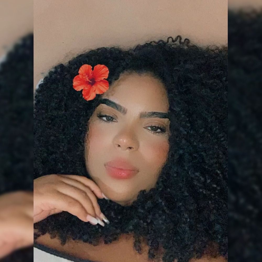Anne Santos✨