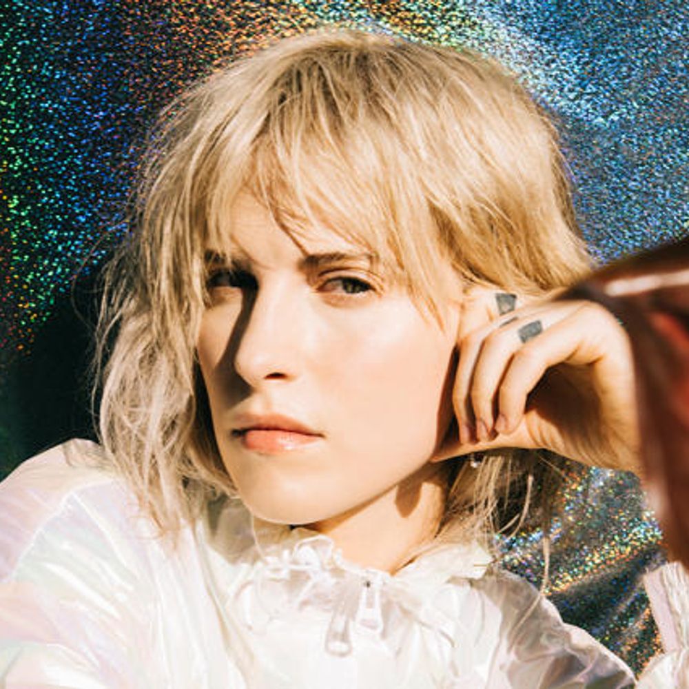 hayley lyrics bot