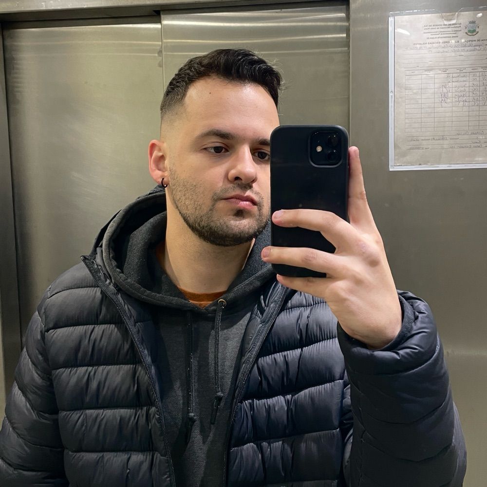 Yan Pyrllo