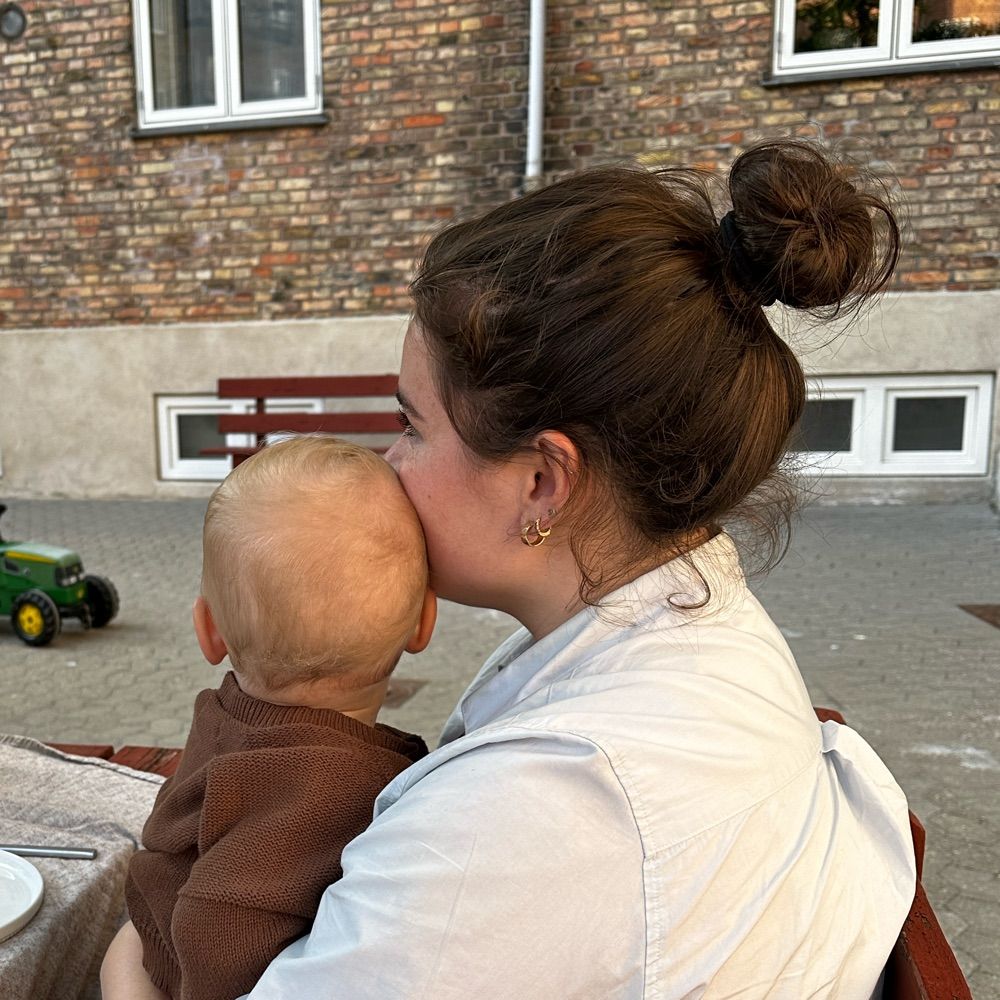 Caroline Viken Tuason