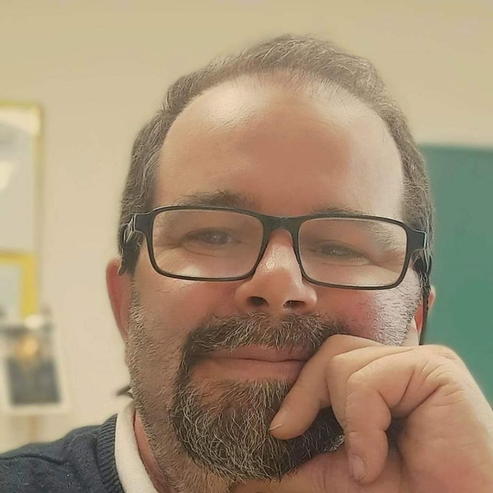 Miguel A. Fernández 