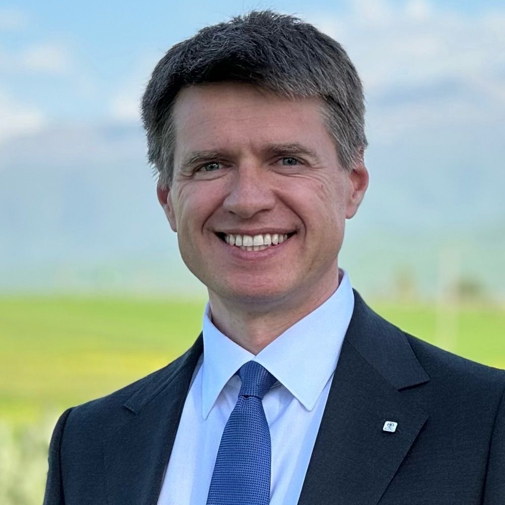 Andrey L. Kozik
