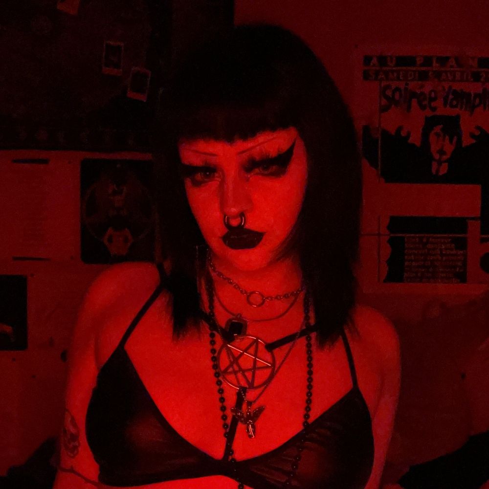 𝖘𝖆𝖑𝖊𝖒 🫀