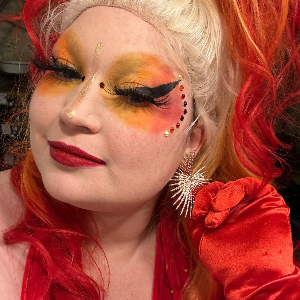 phoenix-temptressa.bsky.social