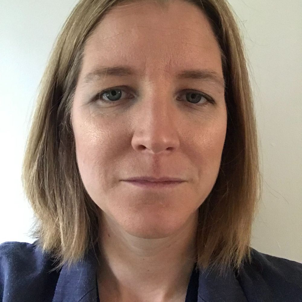 Rebecca Stott 