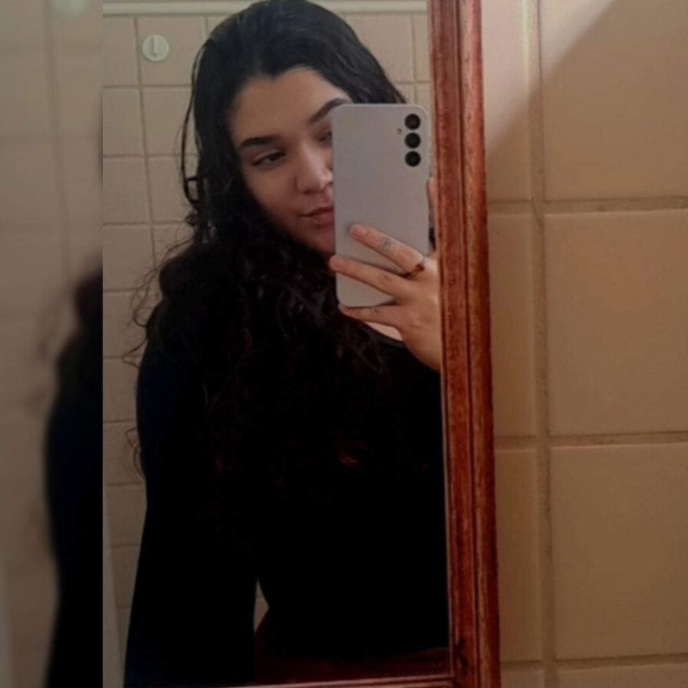 júlia