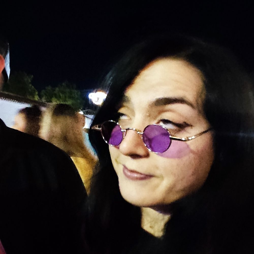 María