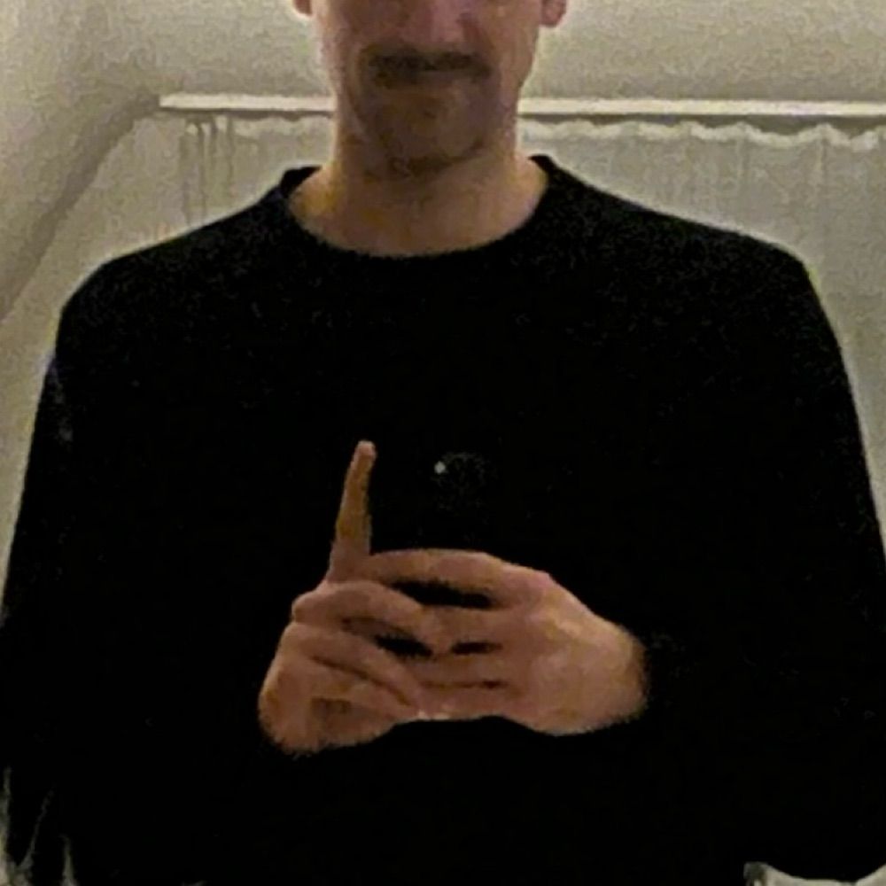 André L S