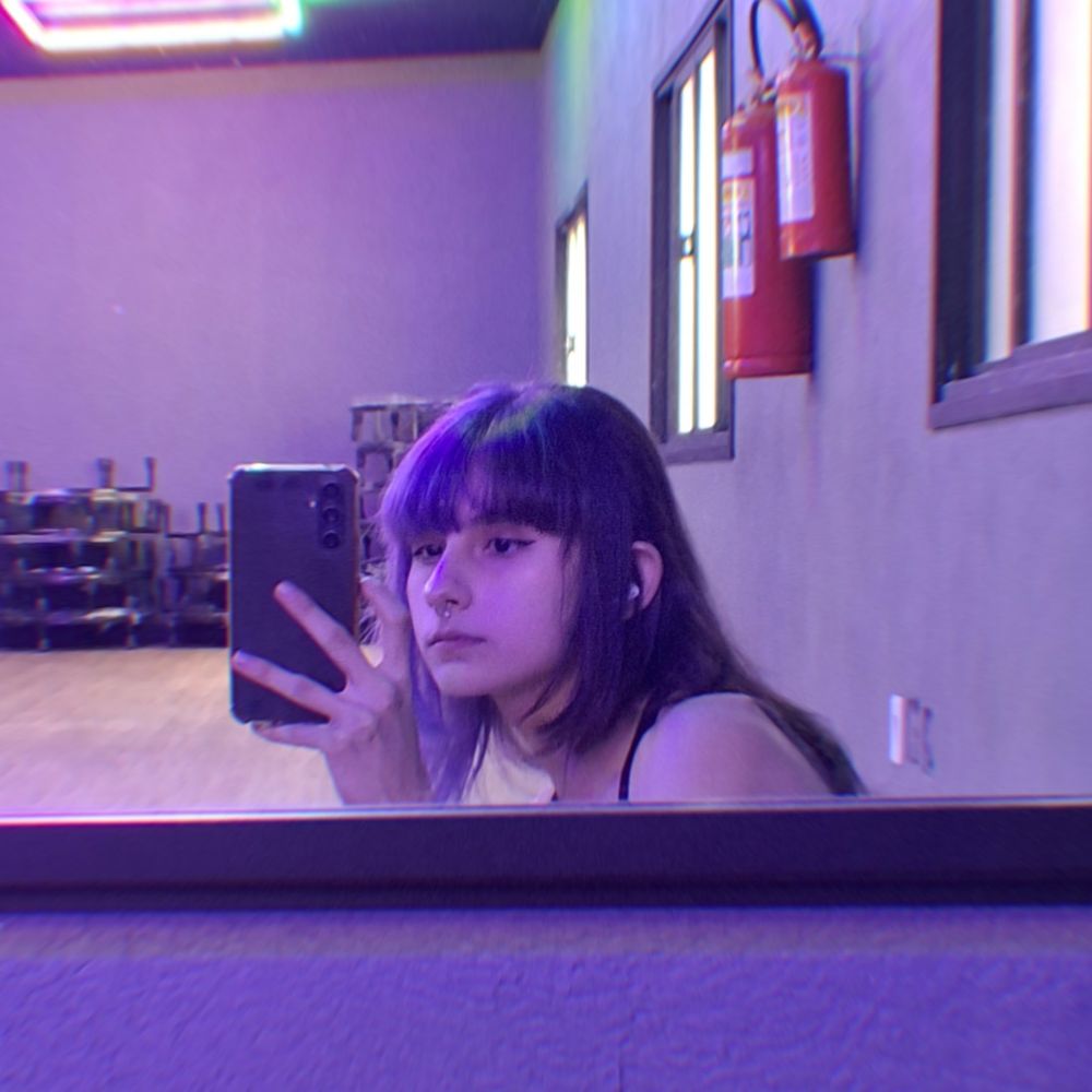 Theeefy