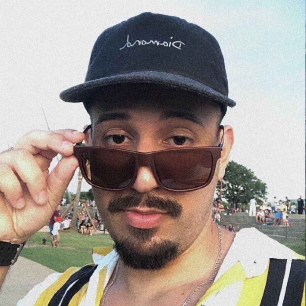 Gustavo