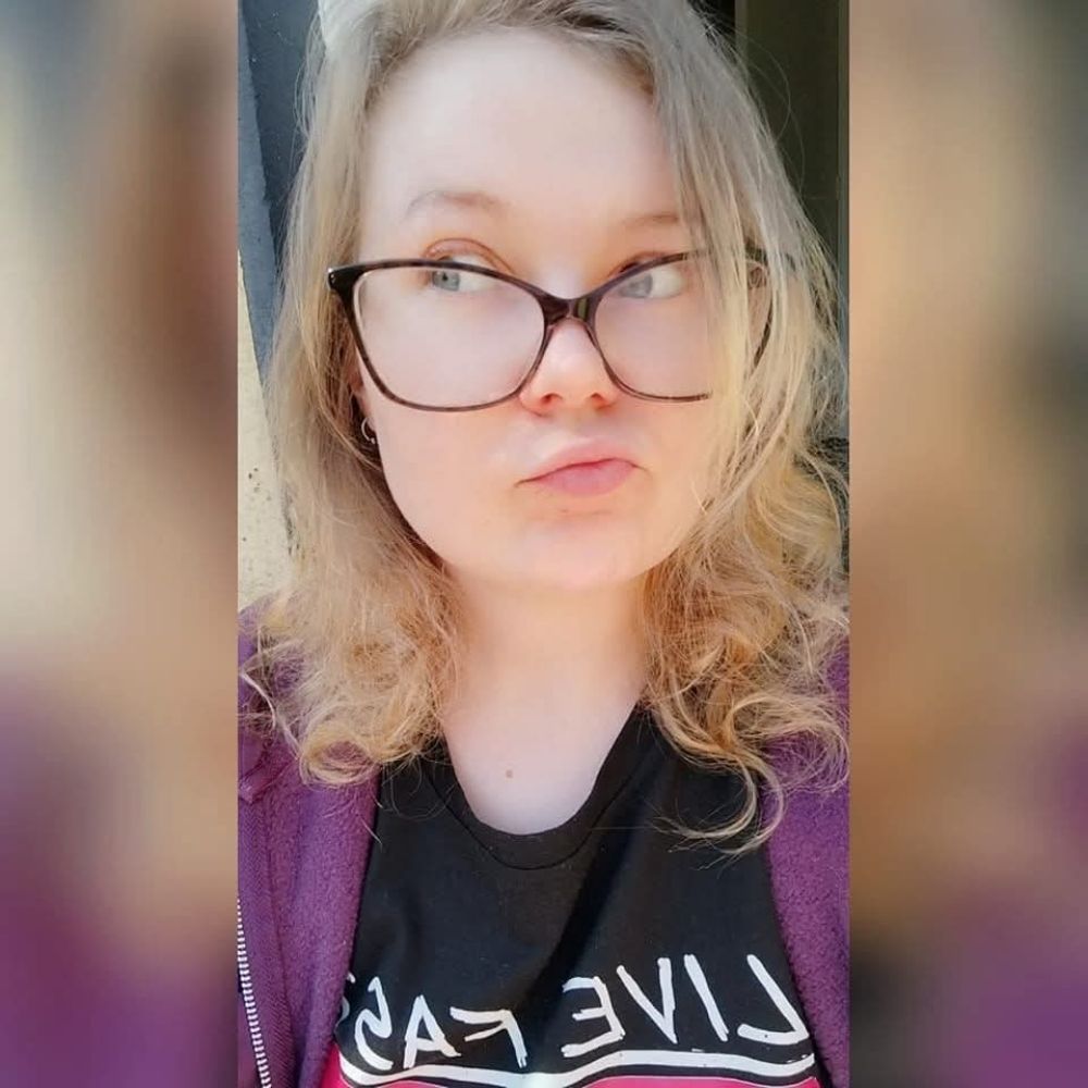 Anya (she/they) 🌌