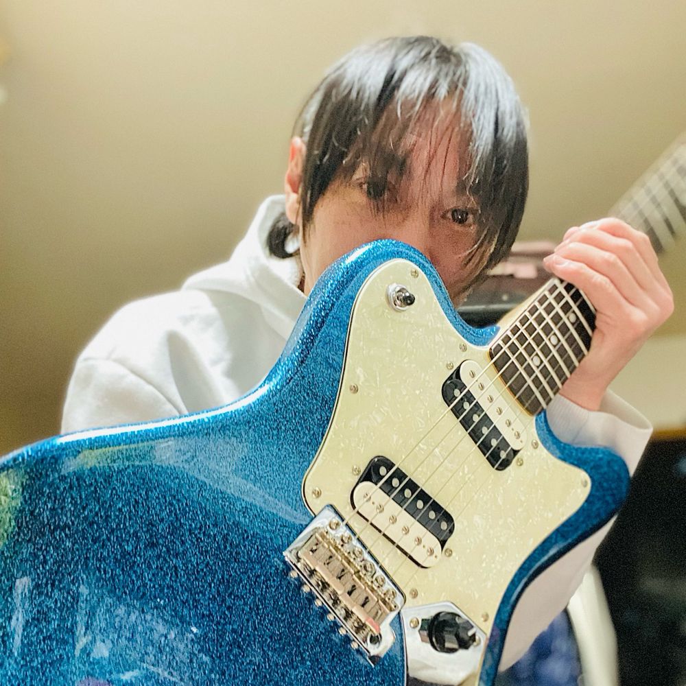 シアン