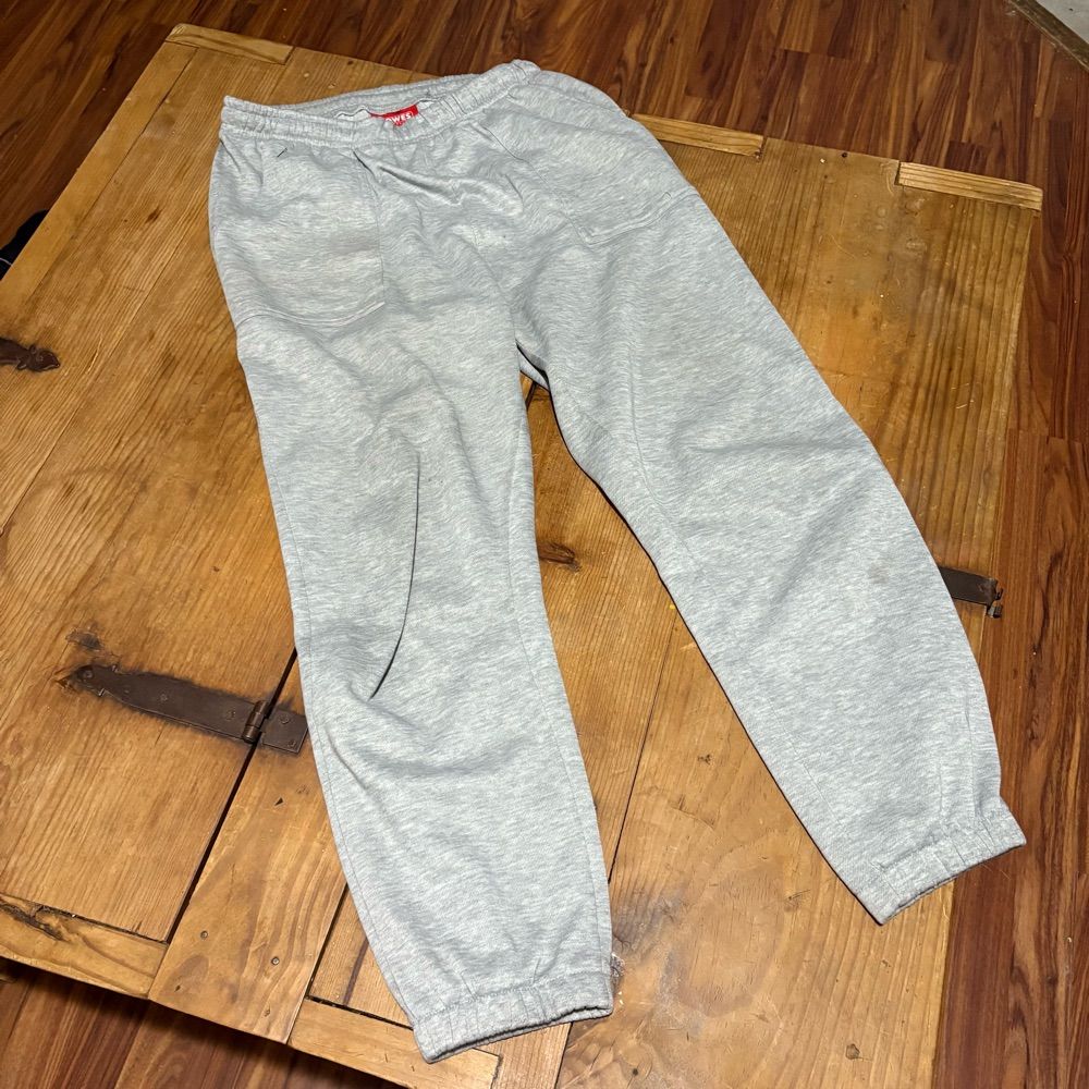 i own one pair of pants #onlypants