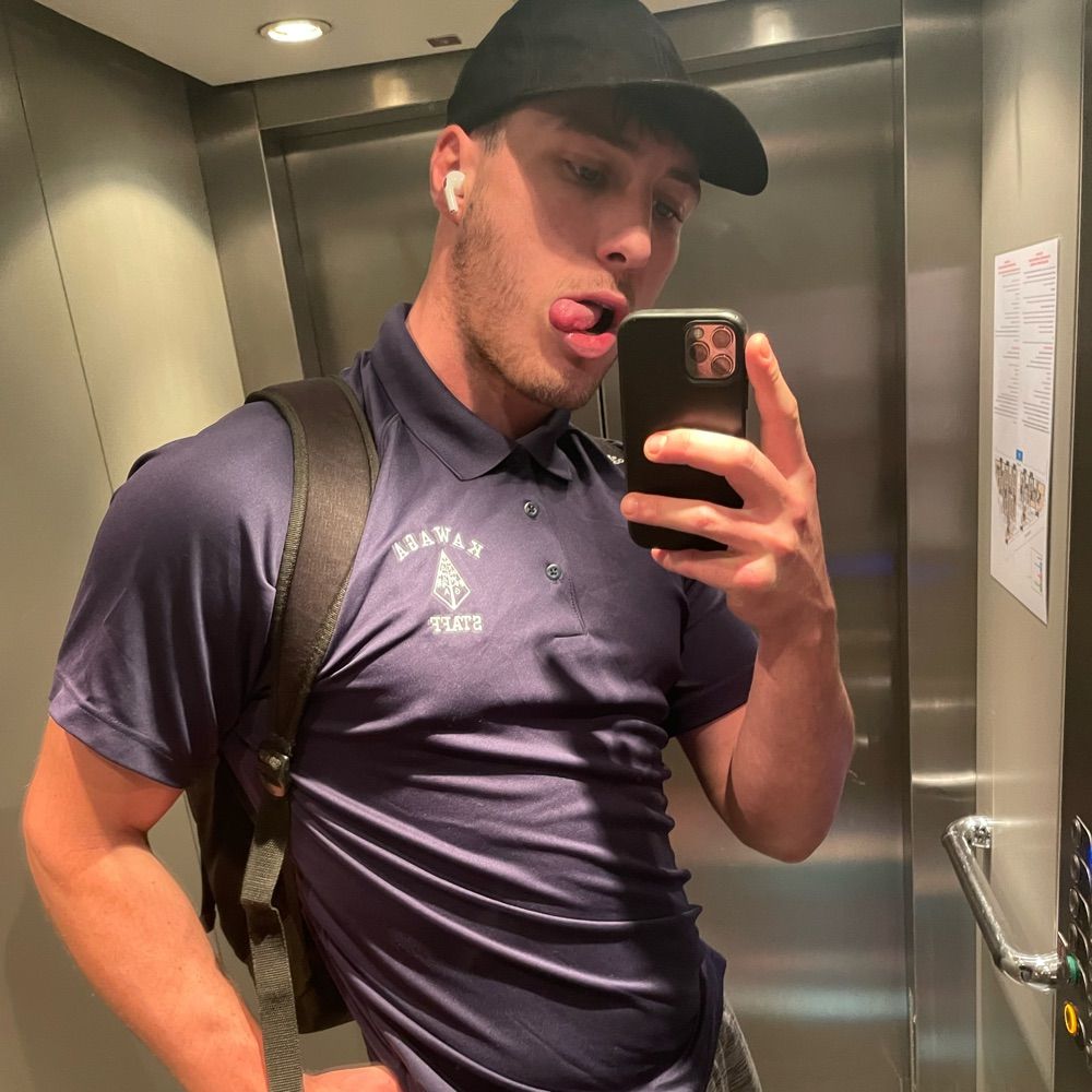 Max_aries