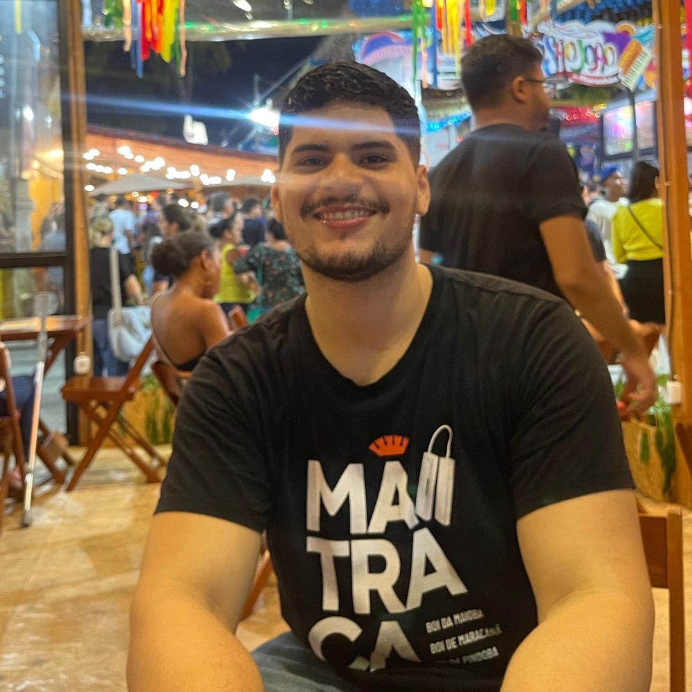 Jovem amadeirado 🦿