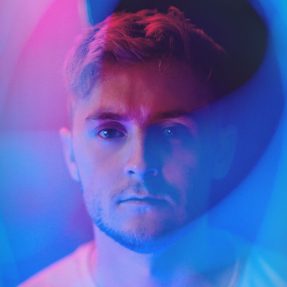 Elliot Hardman - Voice Actor