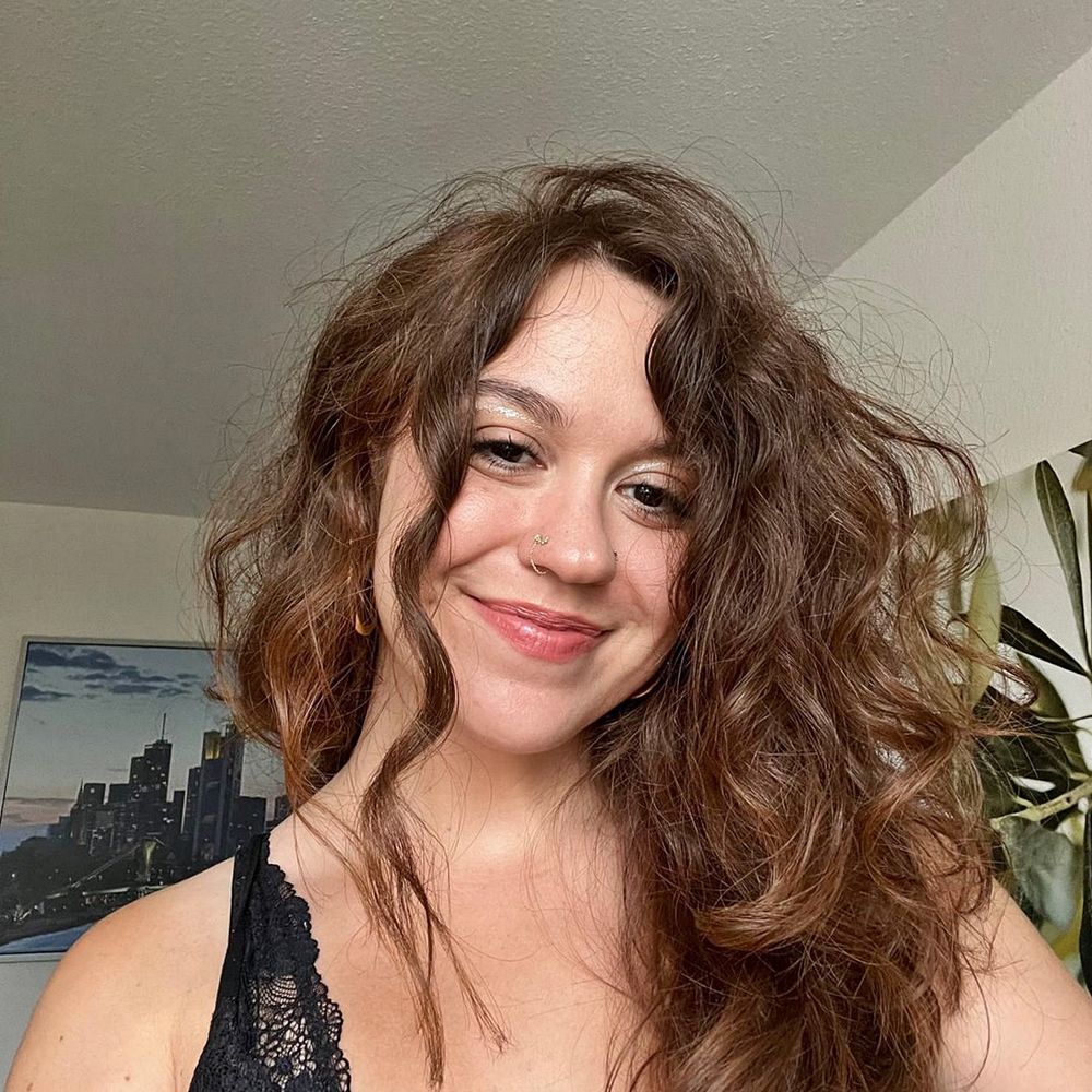 mari león robles