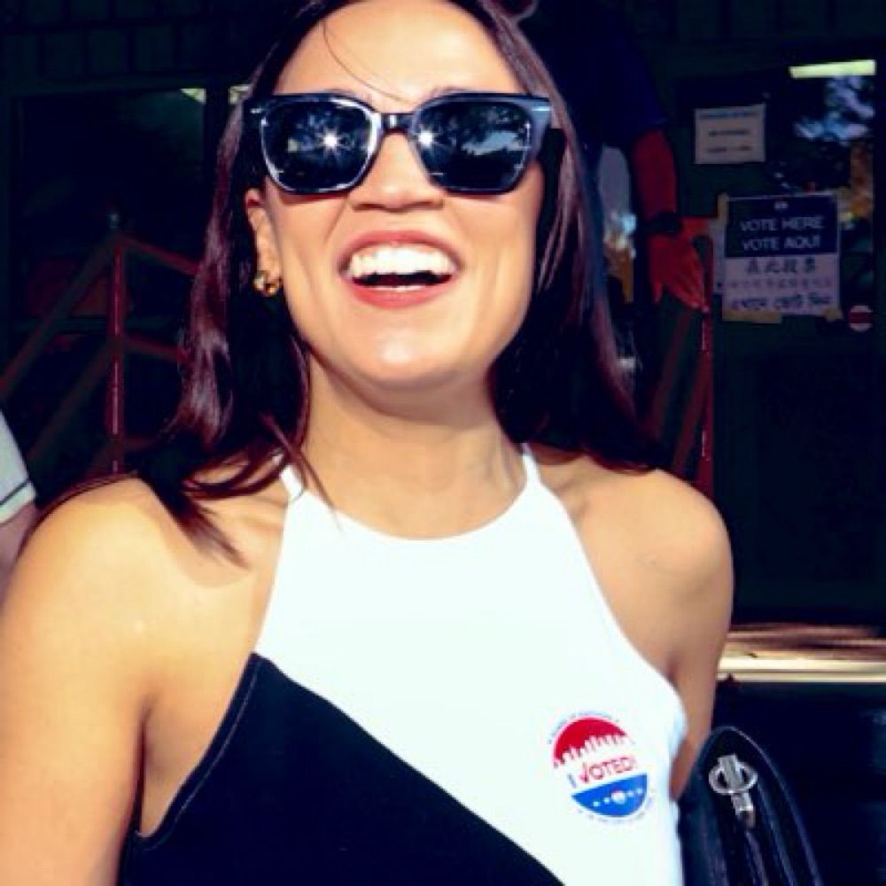 AOC 2028 FANS UNITED