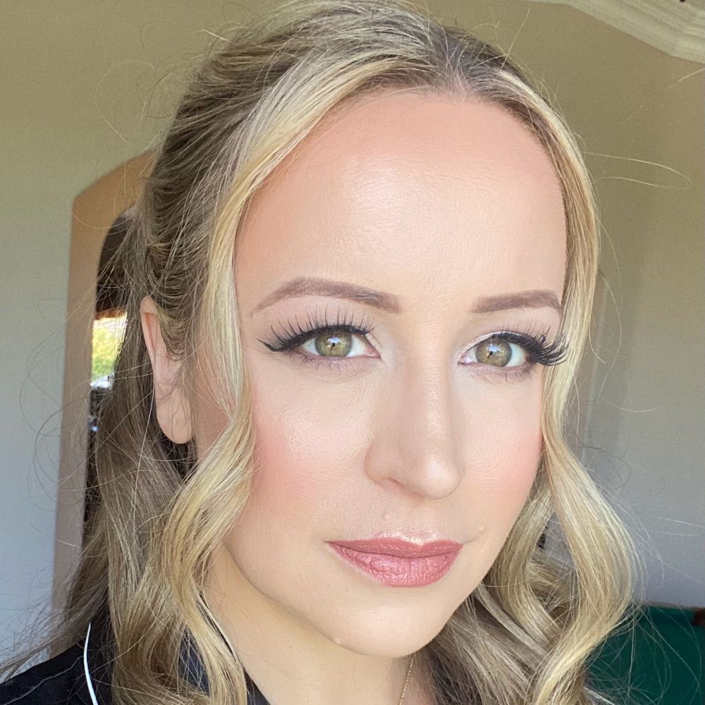 Annikka Loftfield