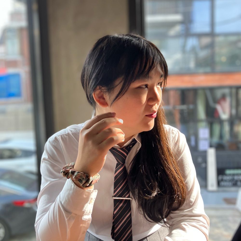 Yoonha Hwang