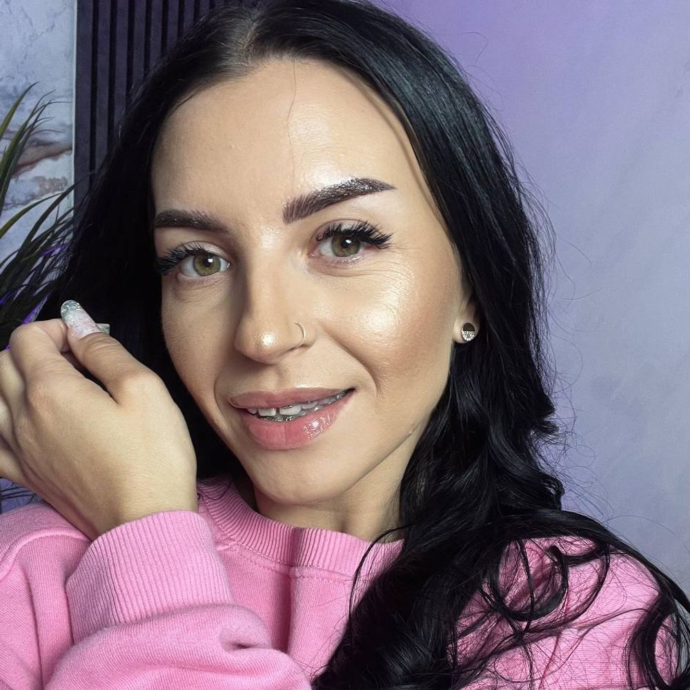 JustMira