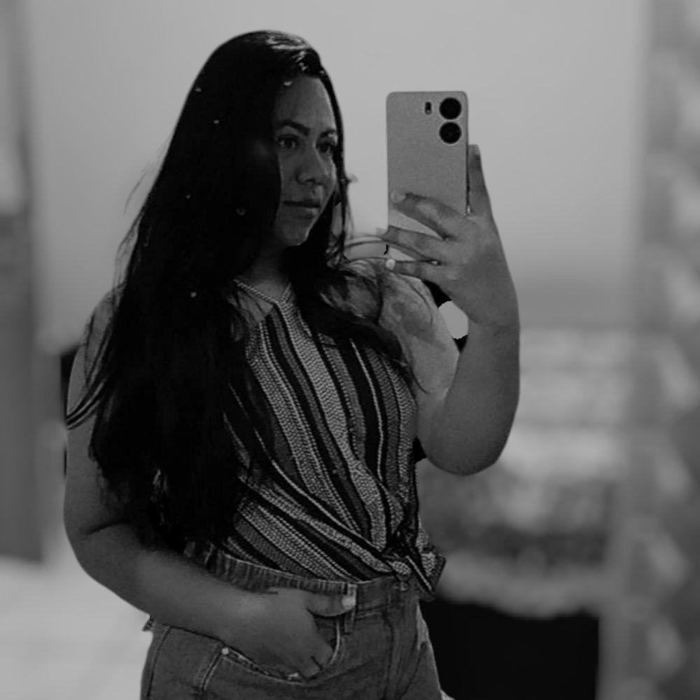             Adrielle'