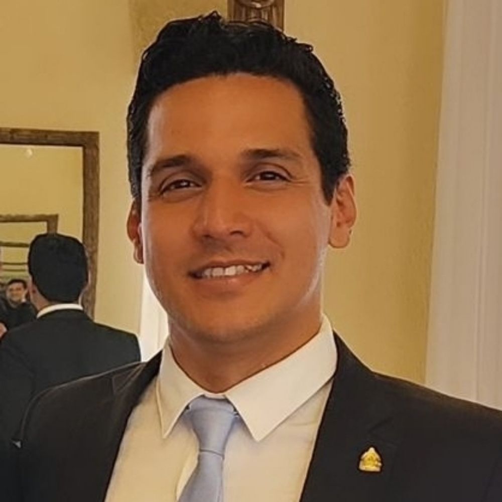 Carlos J. Estrada