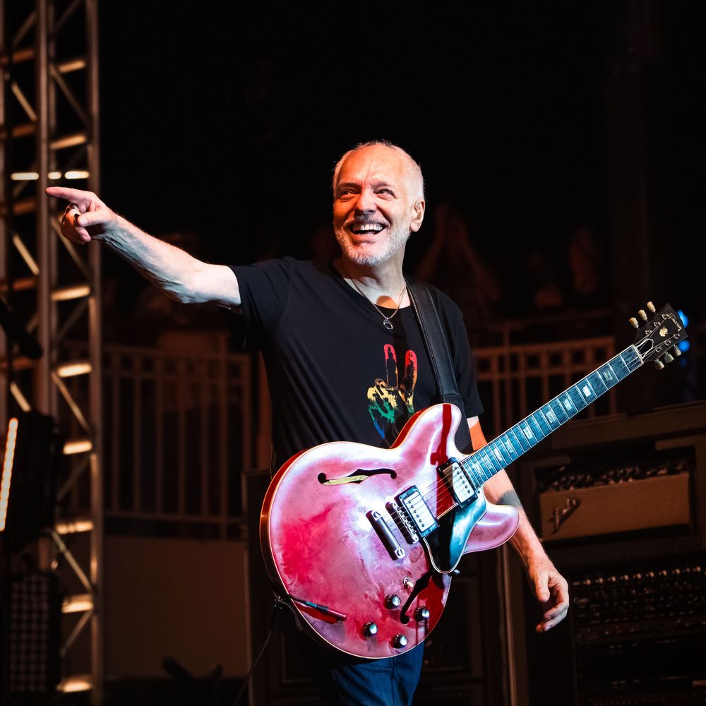 Profile picture mrpeterframpton.bsky.social