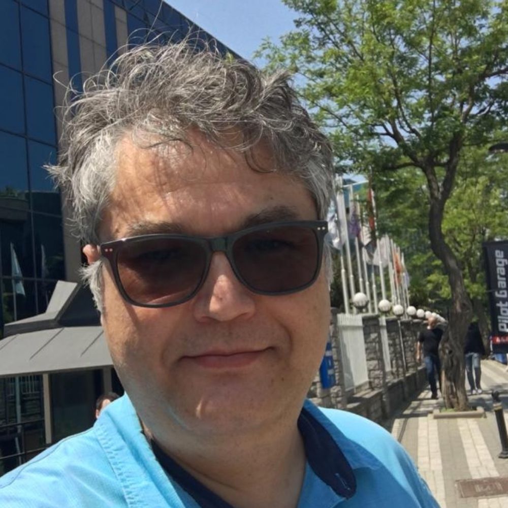 Hakan Öztek