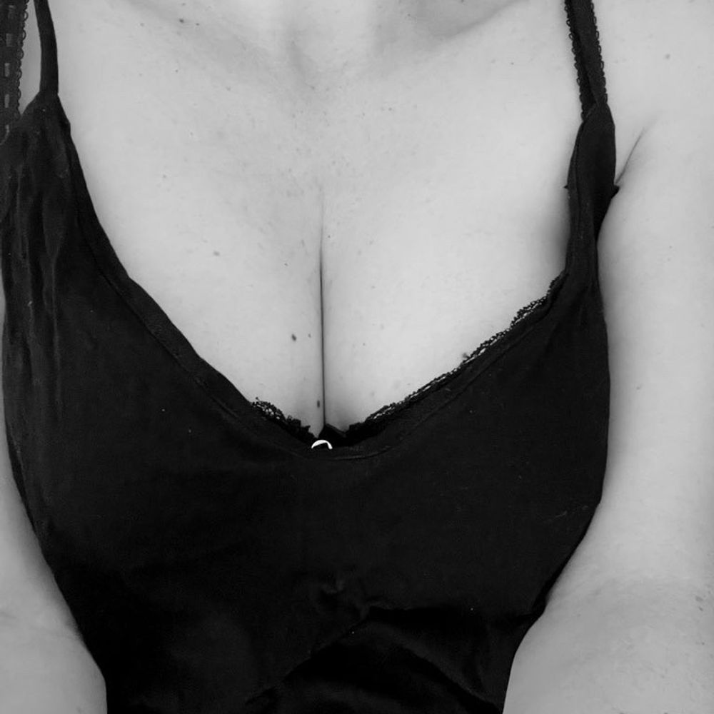 Mistress Fee