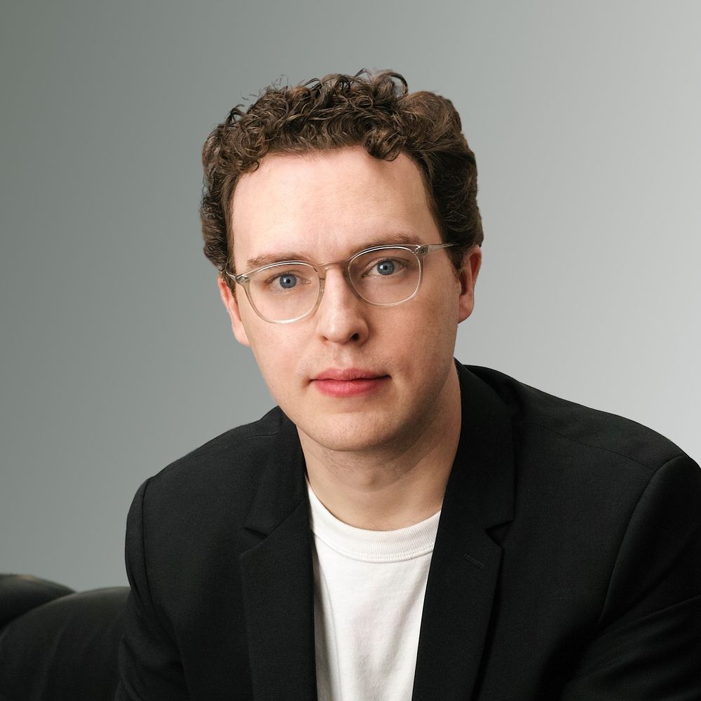 Seth Thompson