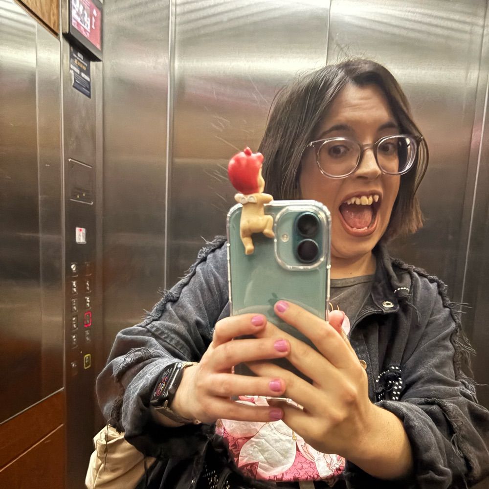 Lucía 🌻🌈