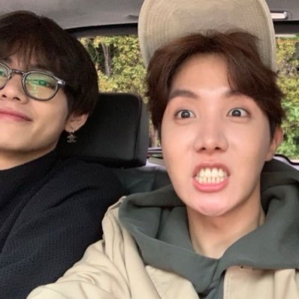 elô esposa de militar (hoseok)