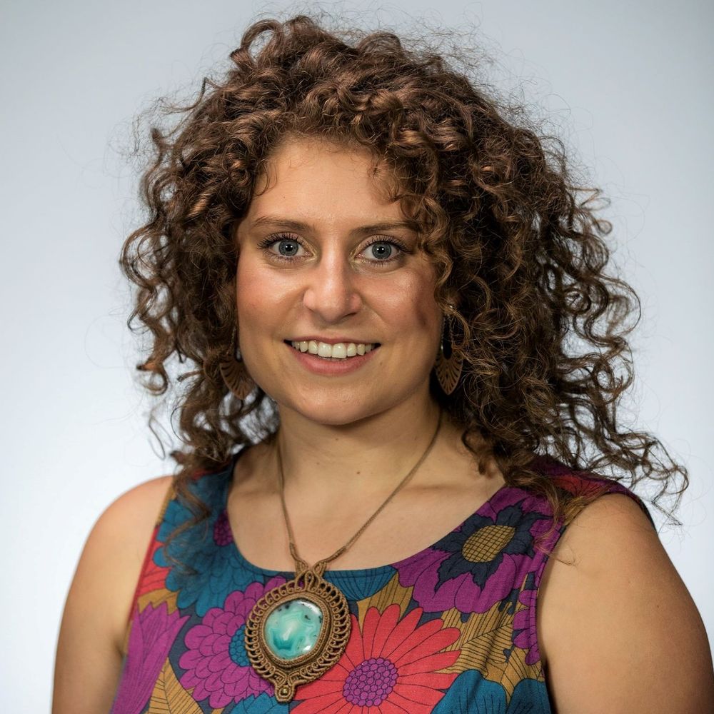 Dr Emily Scicluna 🌏