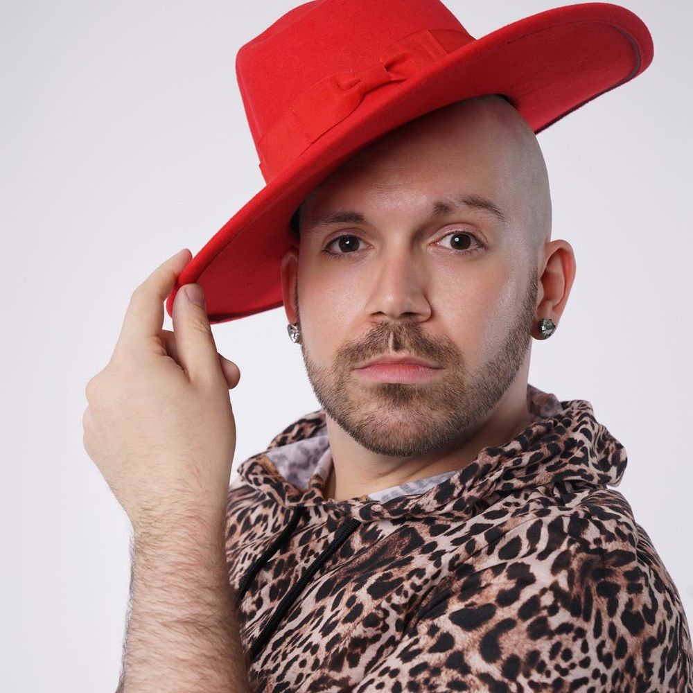 Red Martinez