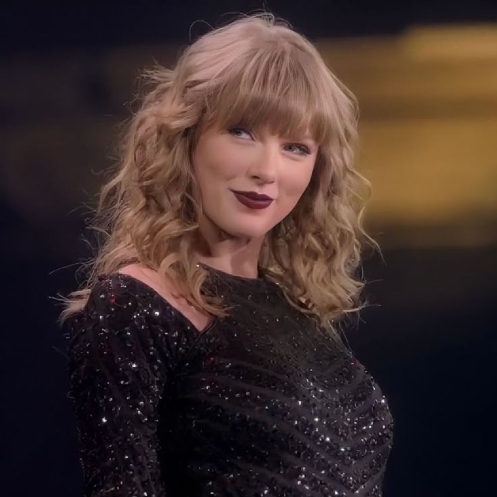 Aidan (Taylor’s Rep TV Version) 🇨🇦🖤🐍