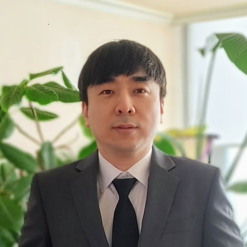 HyungGoo Kim