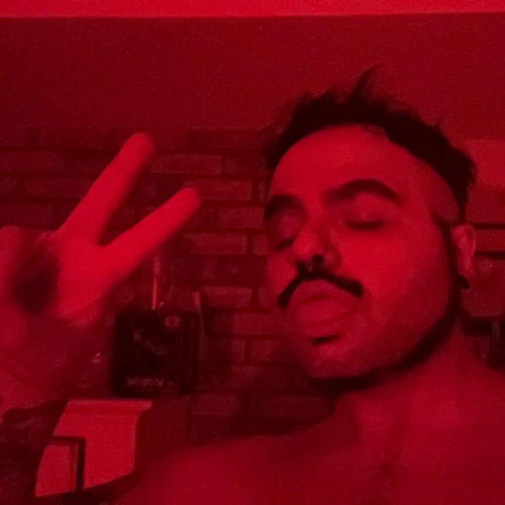 MO