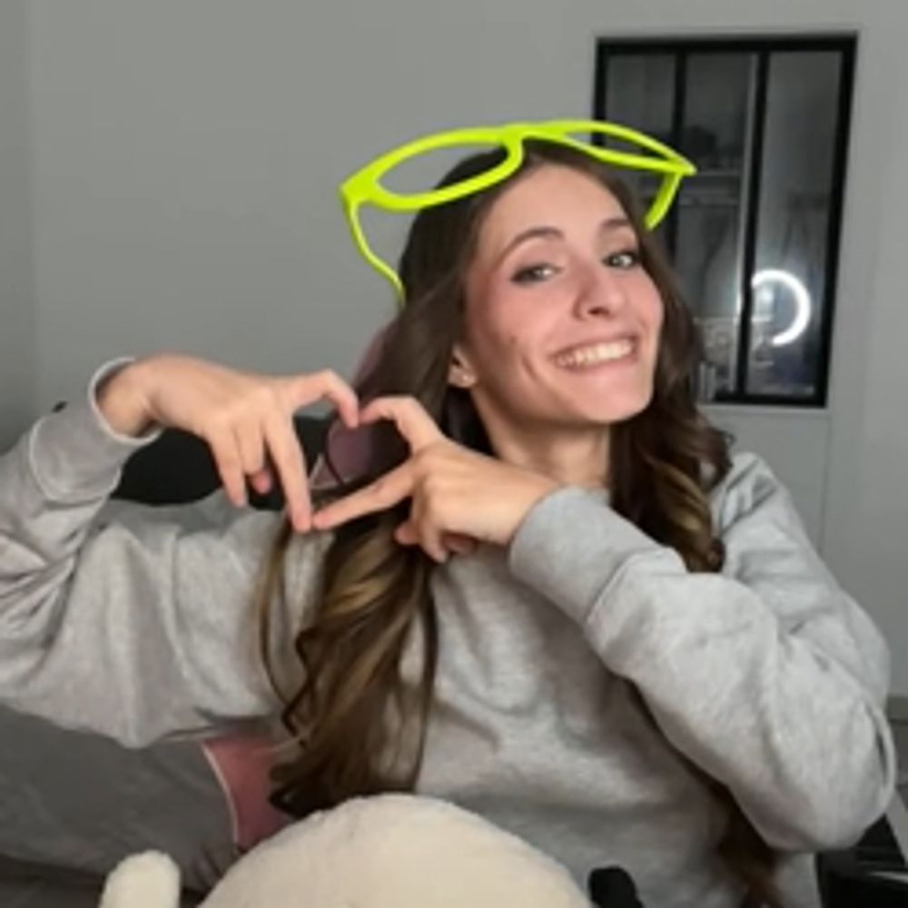 Ophenya_fan