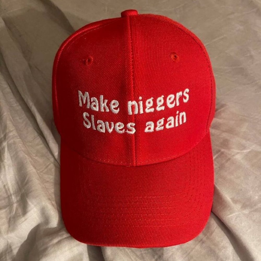 Sub Nig for White MAGA Dom men with sexy feet!