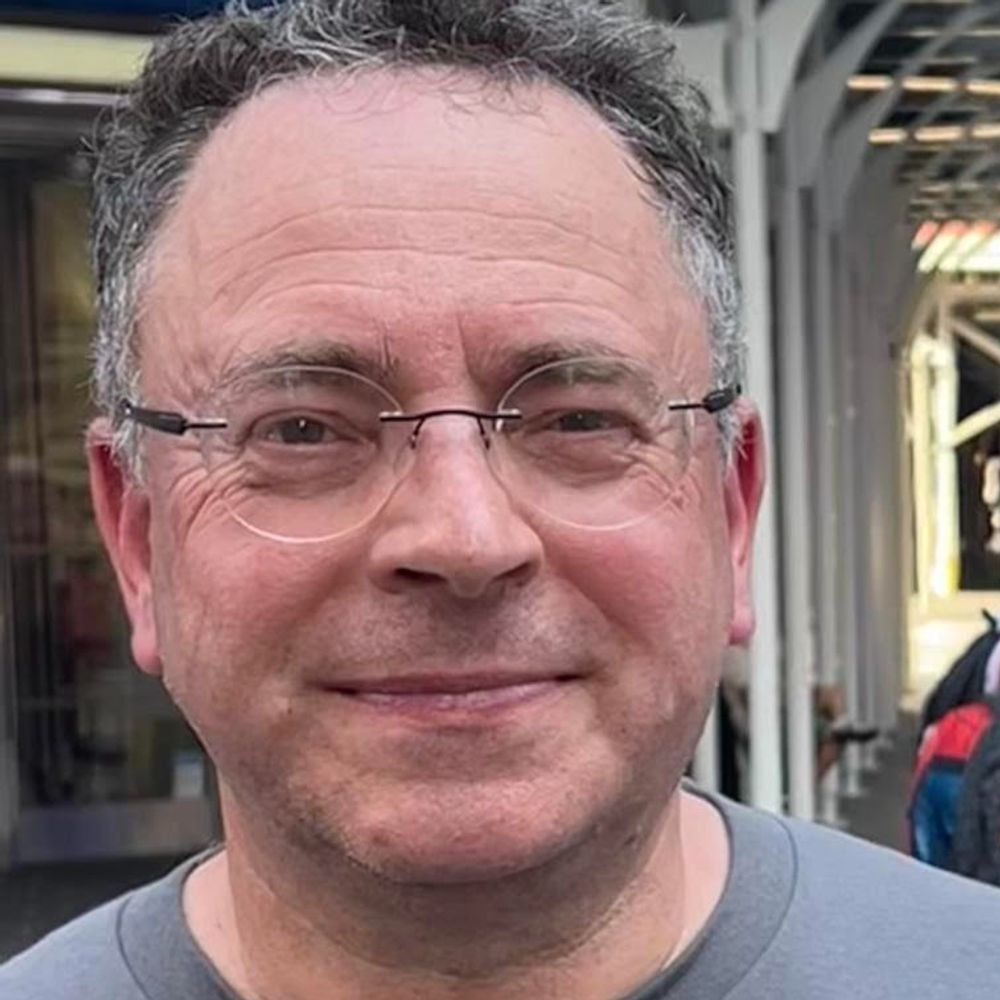Robert Cohen