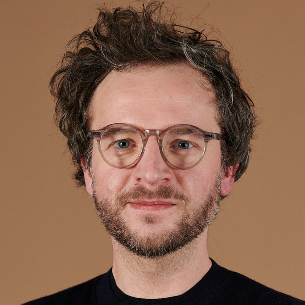 Julius Tröger's avatar
