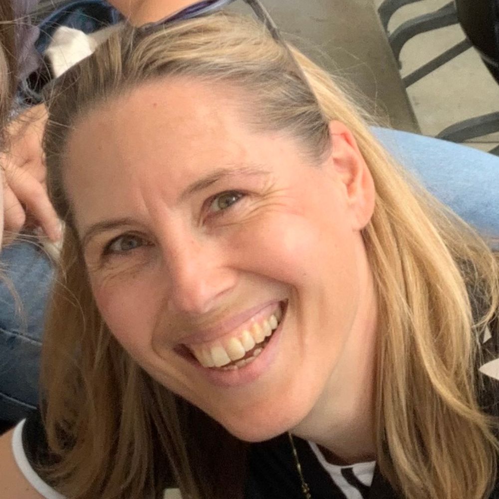 Annette Theis