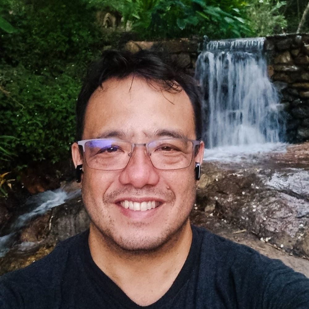 Darin Leong
