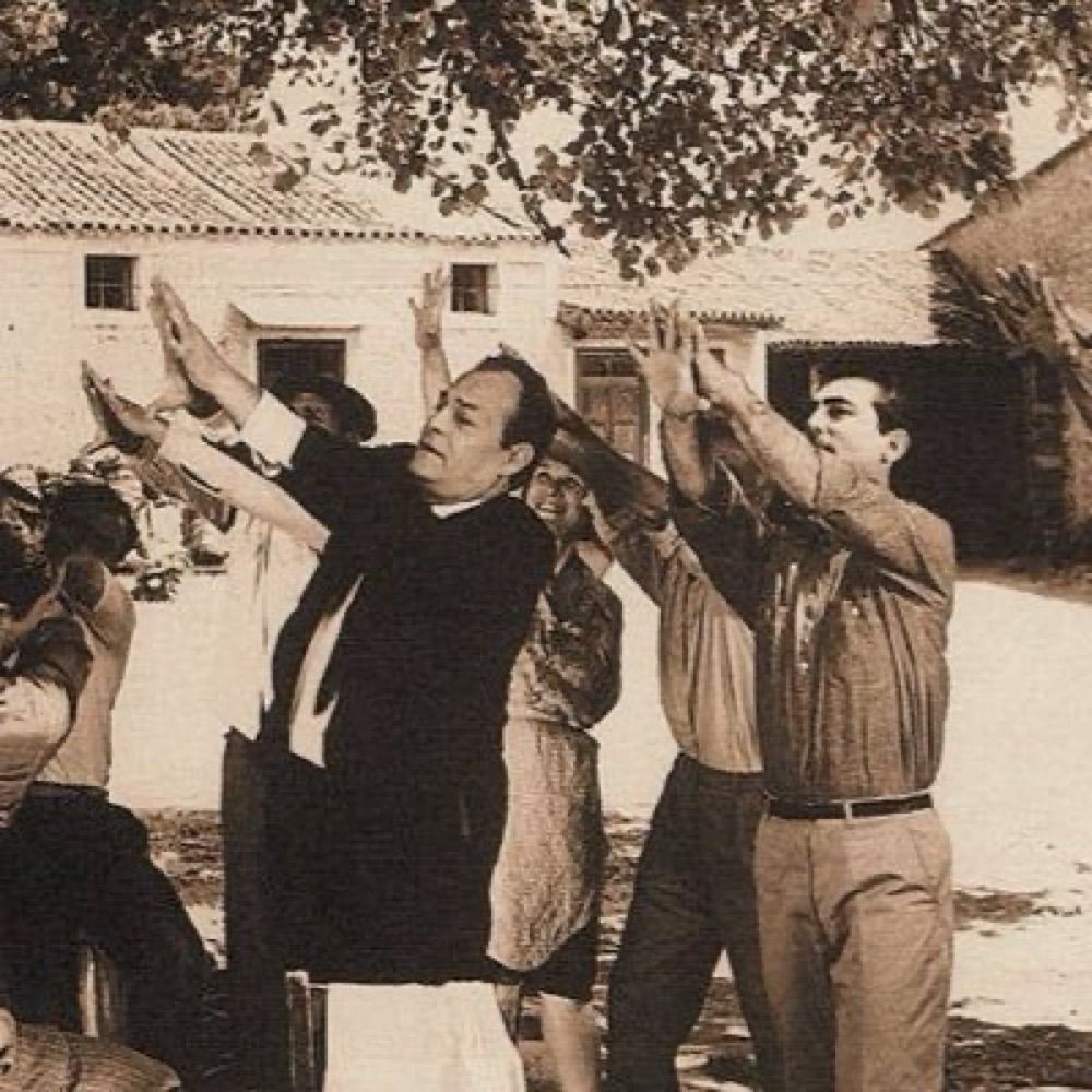 Μαυρογιαλούρος