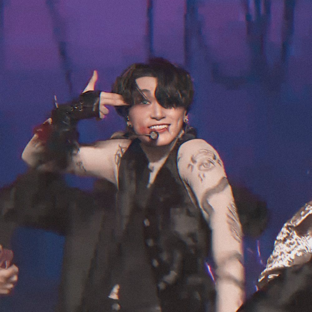 modern day mercutio 🌌🏴‍☠️