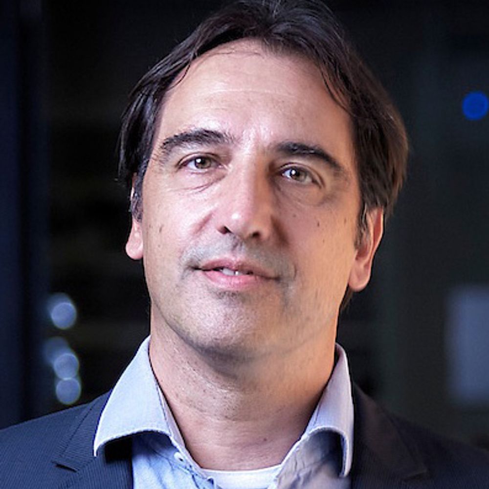 Volker Thiel