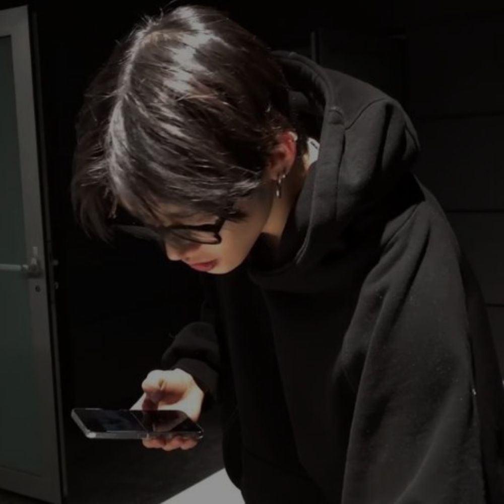 Yeongsoo||Lisa