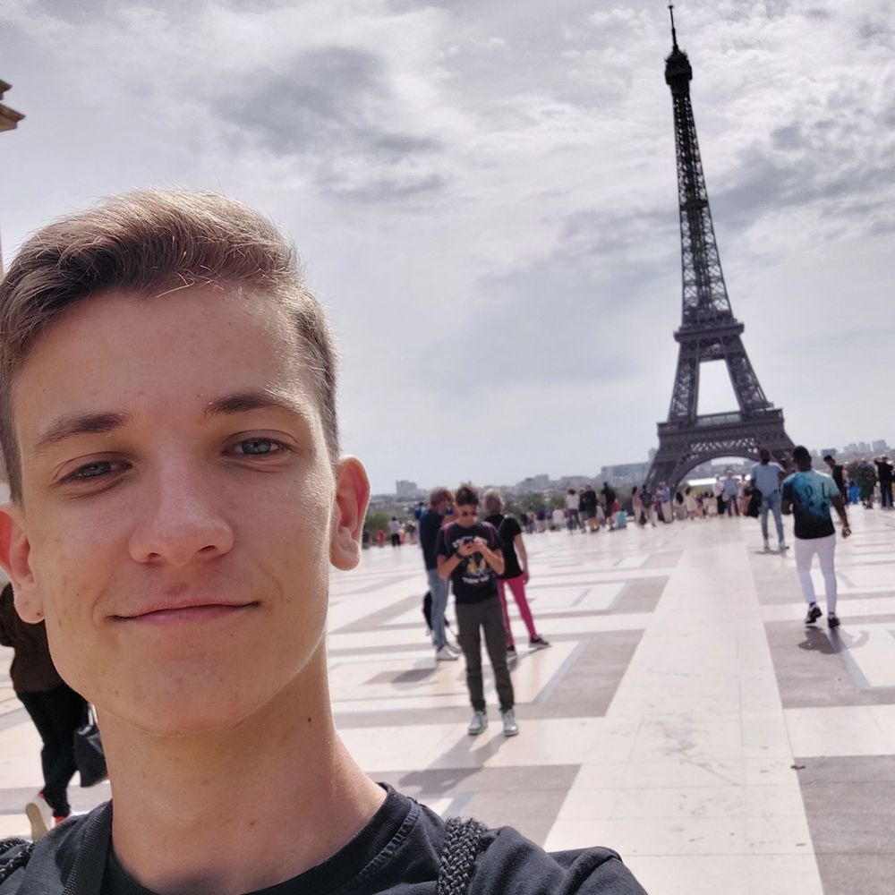 Adrian🇺🇦 Pöbelei aus Franken