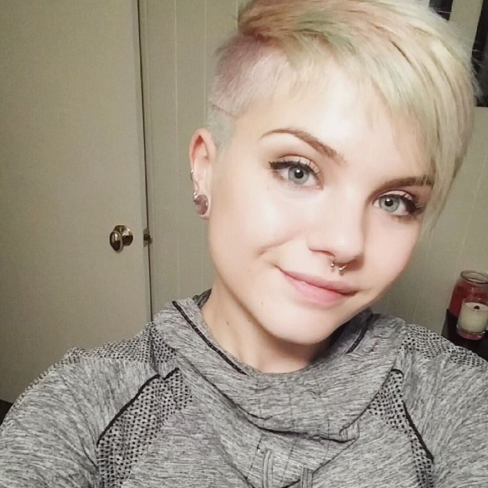 Jess Snow